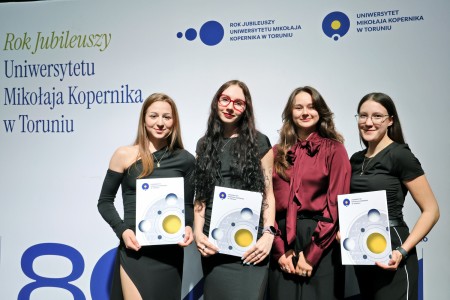 Kliknij, aby powiększyć zdjęcie.